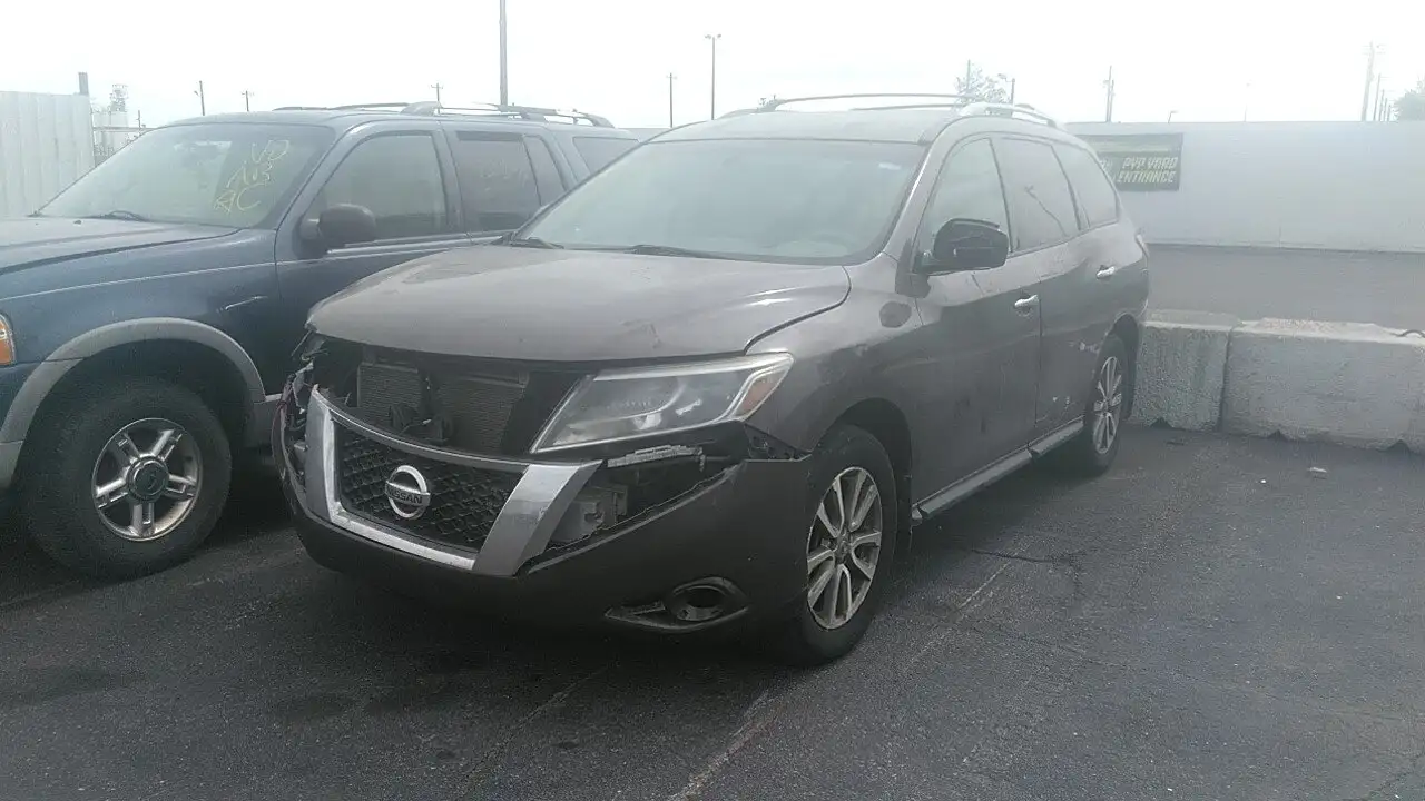 Photo of 2015 Nissan Pathfinder