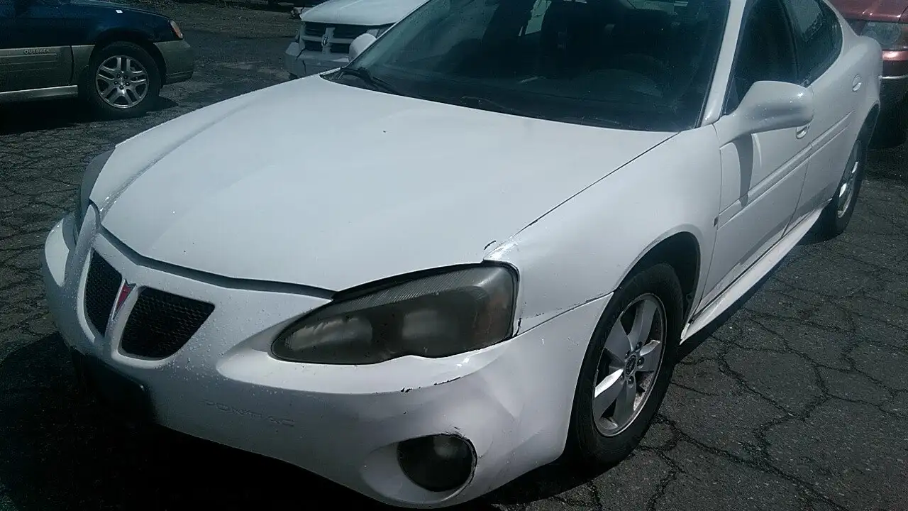 Photo of 2006 Pontiac Grand Prix