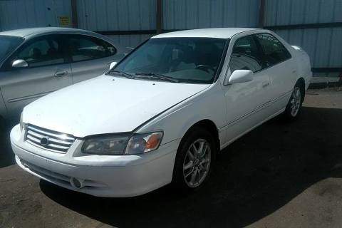 Photo of 2000 Toyota Camry