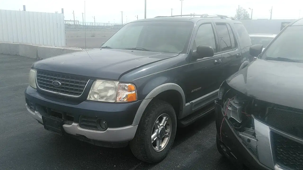 Photo of 2002 Ford Explorer