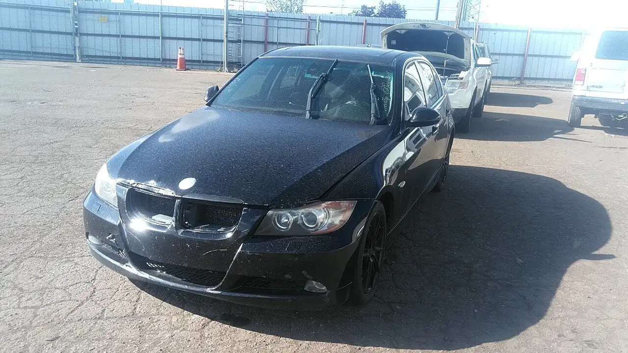 Photo of 2006 Bmw 330Xi