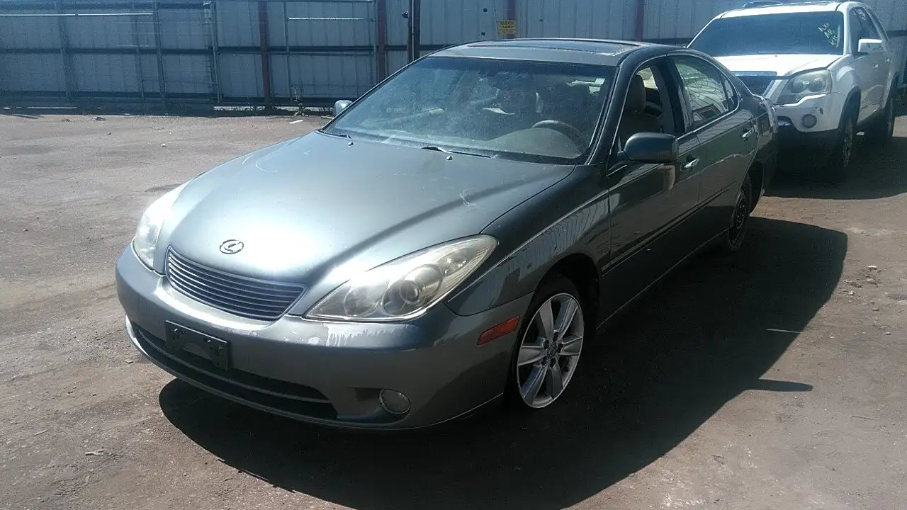 Photo of 2005 Lexus Es330