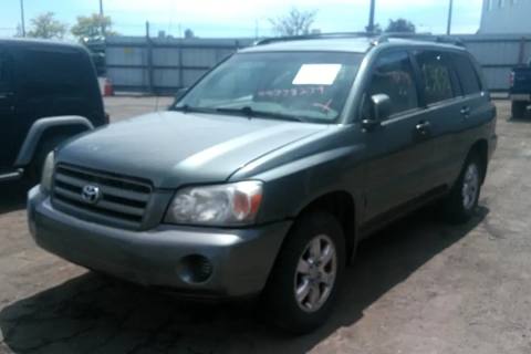 Photo of 2004 Toyota Highlander