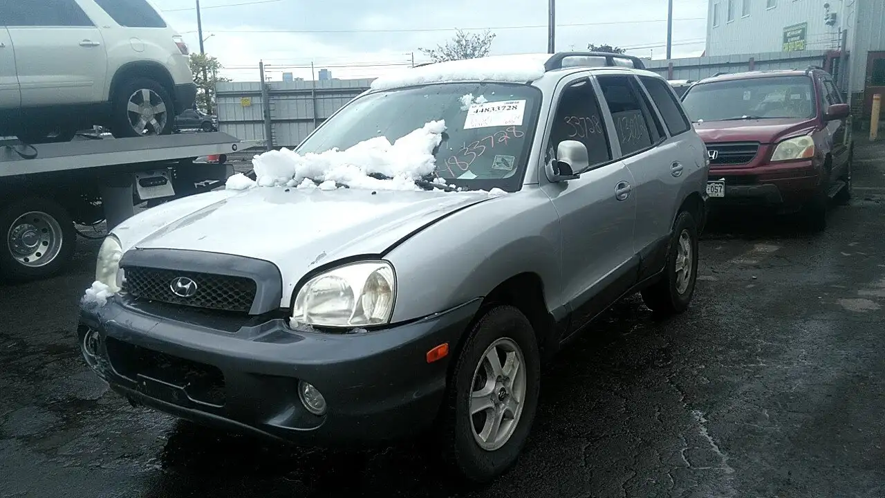 Photo of 2004 Hyundai Santa Fe