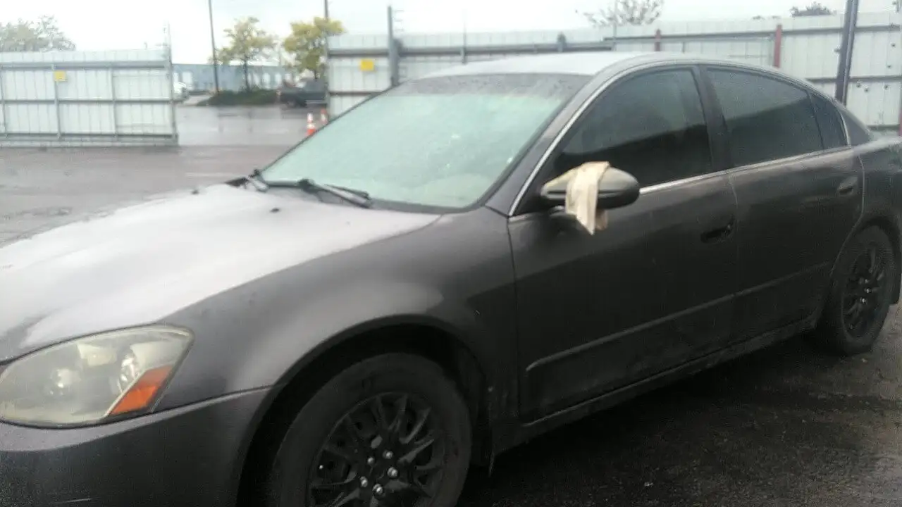 Photo of 2005 Nissan Altima
