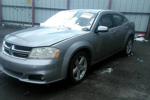 Photo of 2013 Dodge Avenger