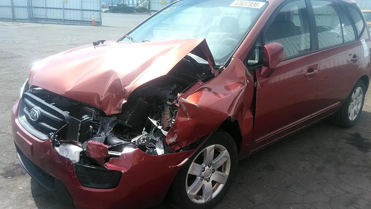 Photo of 2008 Kia Rondo
