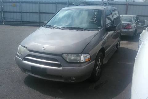 Photo of 2001 Nissan Quest