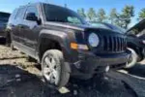 Photo of 2014 Jeep Patriot