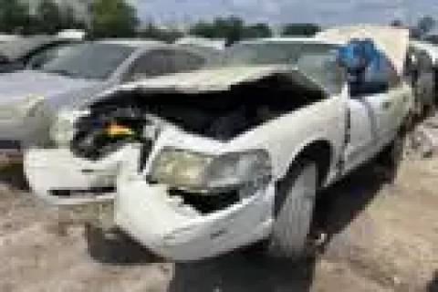 Photo of 2011 Ford Crown Victoria