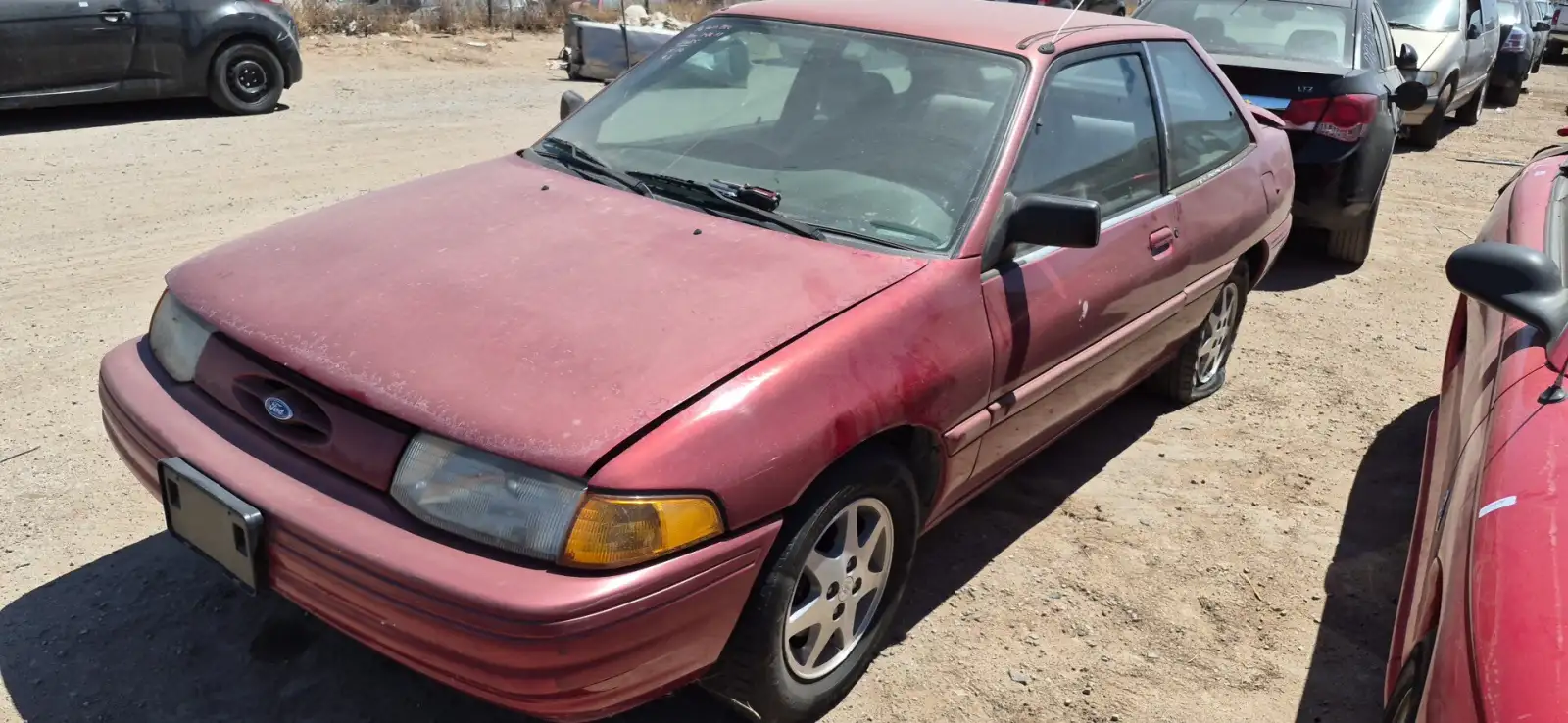 Photo of 1996 Ford Escort