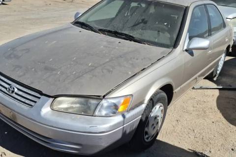 Photo of 1999 Toyota Camry