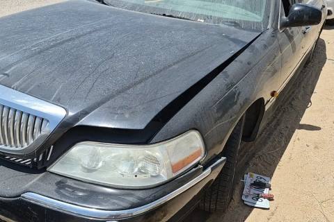 Photo of 2008 Lincoln Town Car