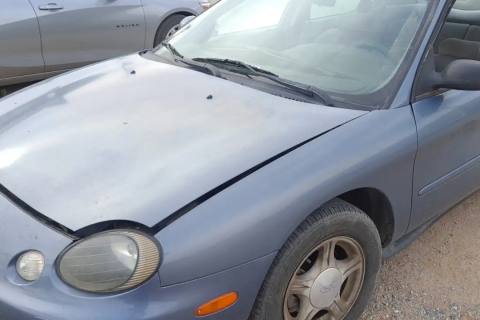 Photo of 1999 Ford Taurus