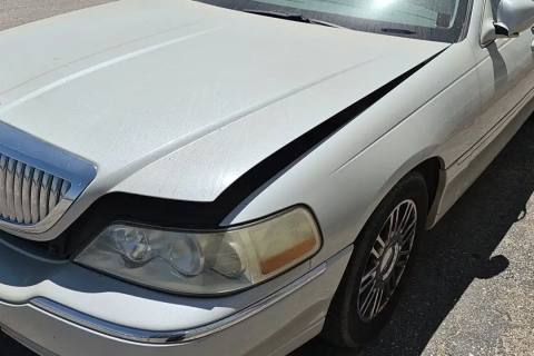 Photo of 2006 Lincoln Town Car