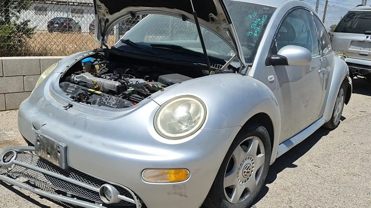 Photo of 2001 Volkswagen Beetle