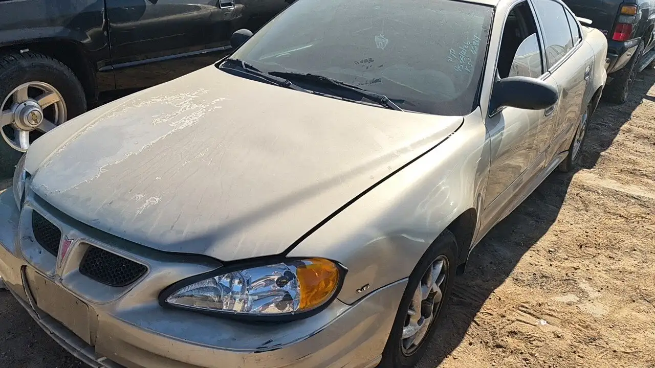 Photo of 2005 Pontiac Grand Am