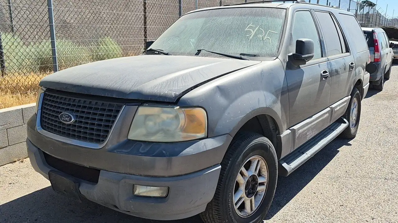 Photo of 2003 Ford Expedition