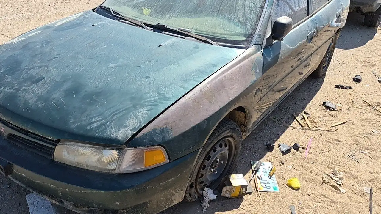 Photo of 2000 Mitsubishi Mirage