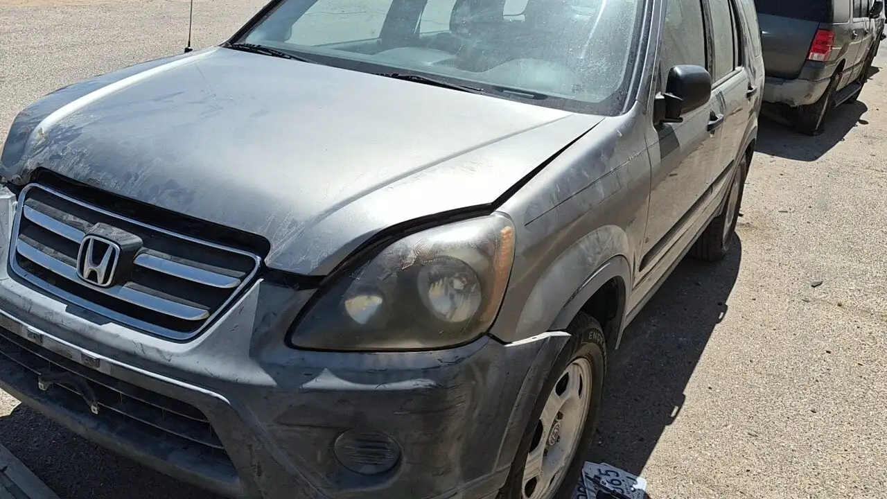 Photo of 2005 Honda Cr-V
