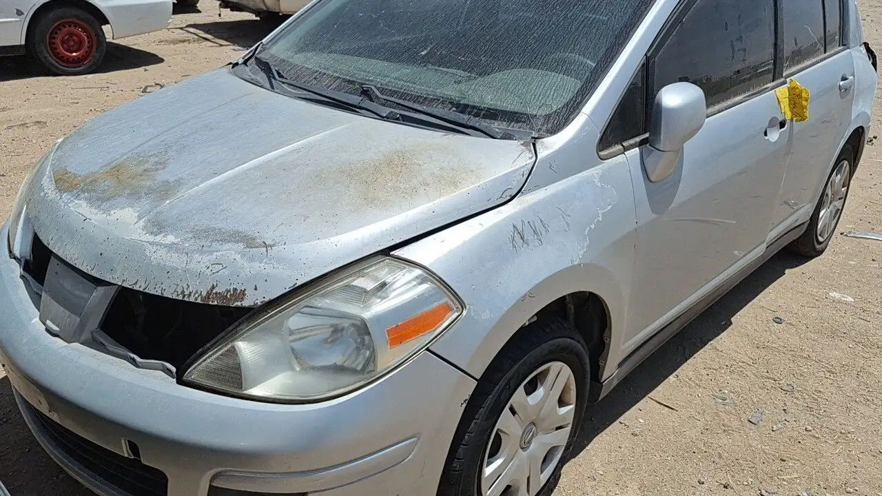Photo of 2011 Nissan Versa