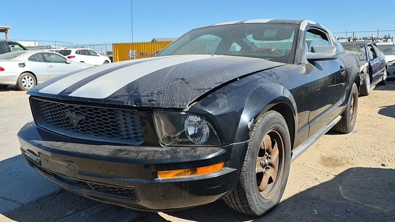 Photo of 2006 Ford Mustang