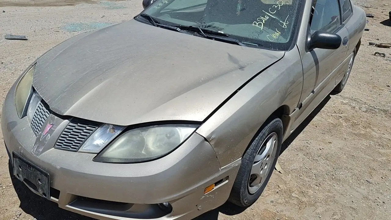 Photo of 2005 Pontiac Sunfire