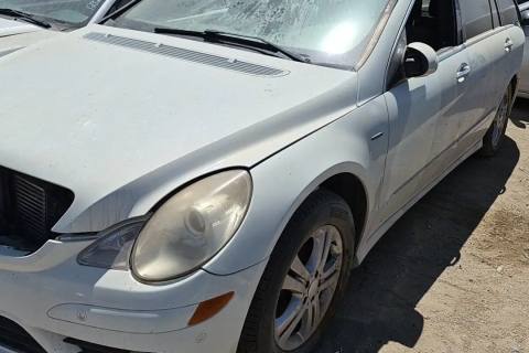 Photo of 2009 Mercedes-Benz R320
