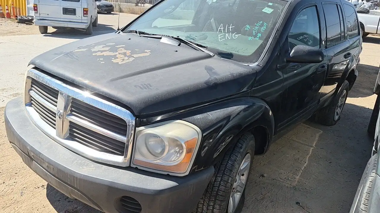 Photo of 2005 Dodge Durango