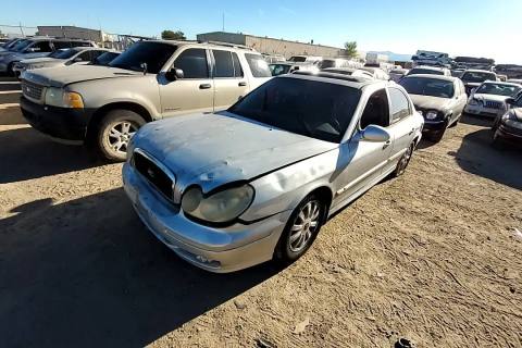 Photo of 2002 Hyundai Sonata