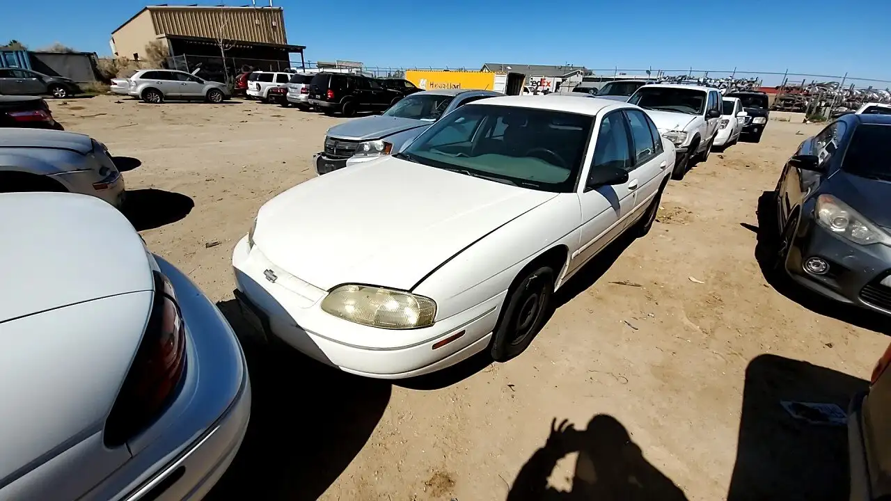 Photo of 2001 Chevrolet Lumina