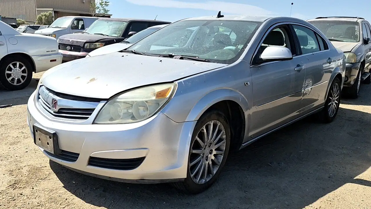 Photo of 2008 Saturn Aura