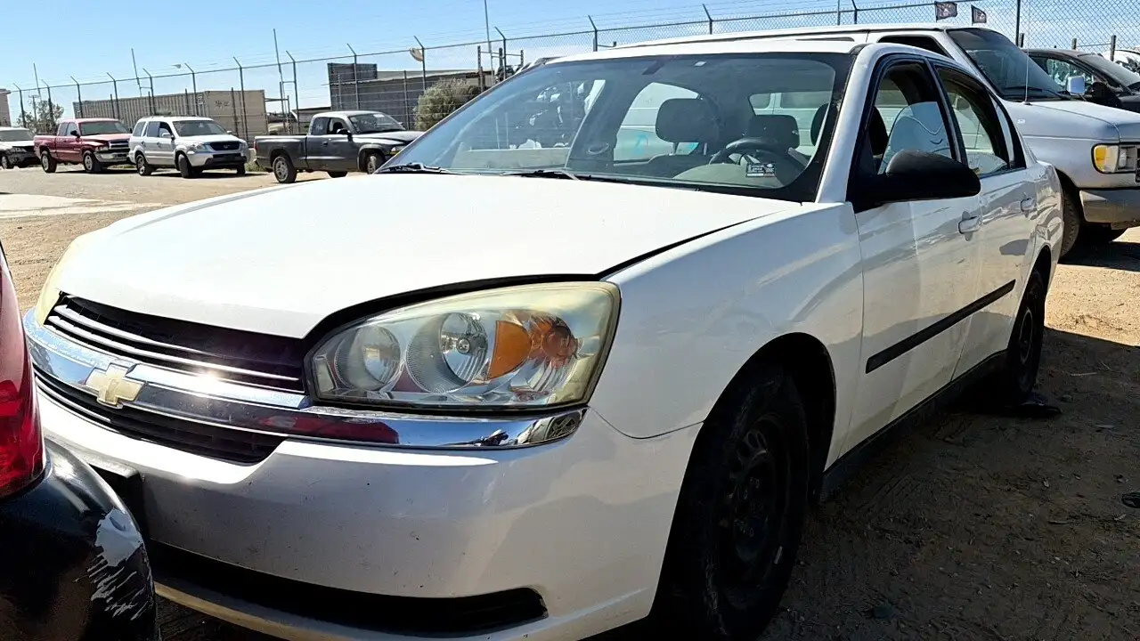 Photo of 2004 Chevrolet Malibu