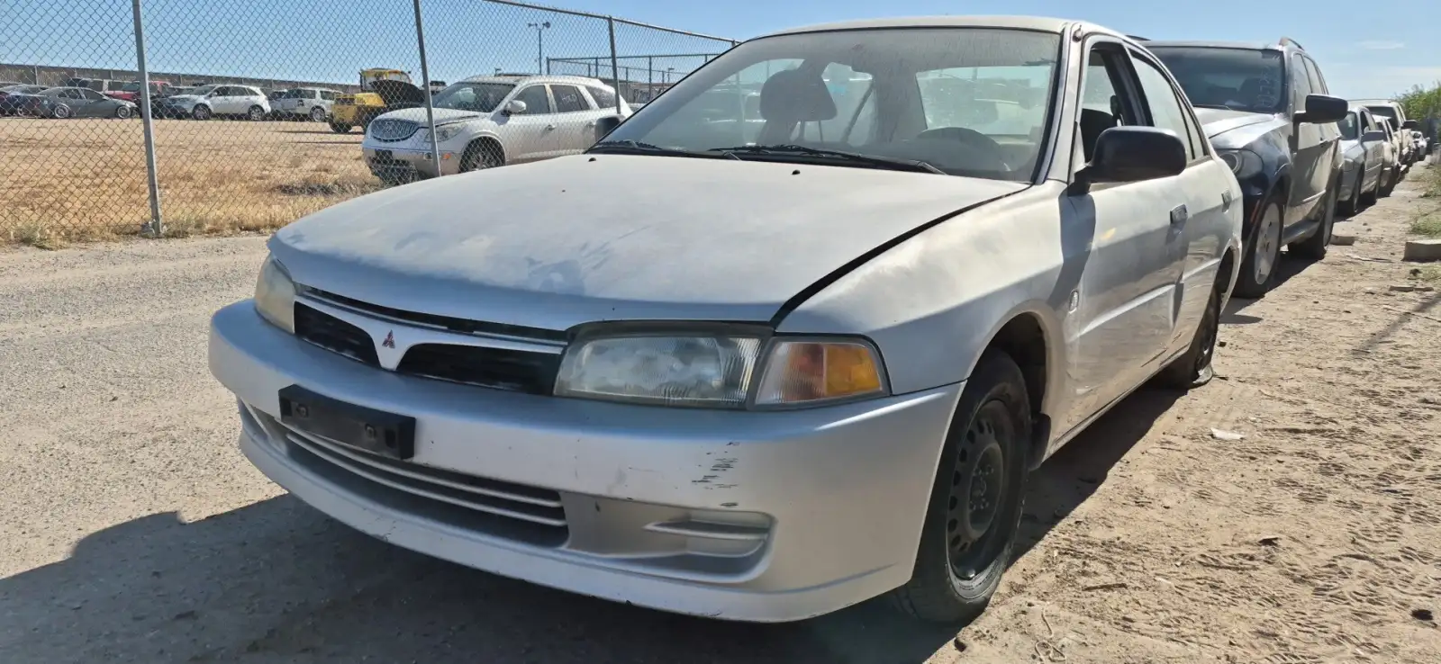 Photo of 1997 Mitsubishi Mirage