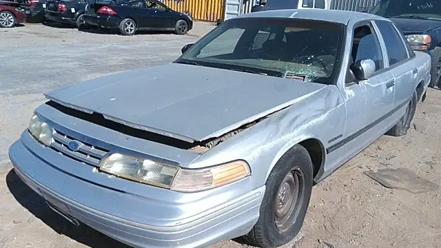 Photo of 1995 Ford Crown Victoria