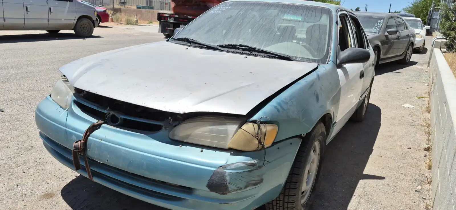 Photo of 1999 Toyota Corolla