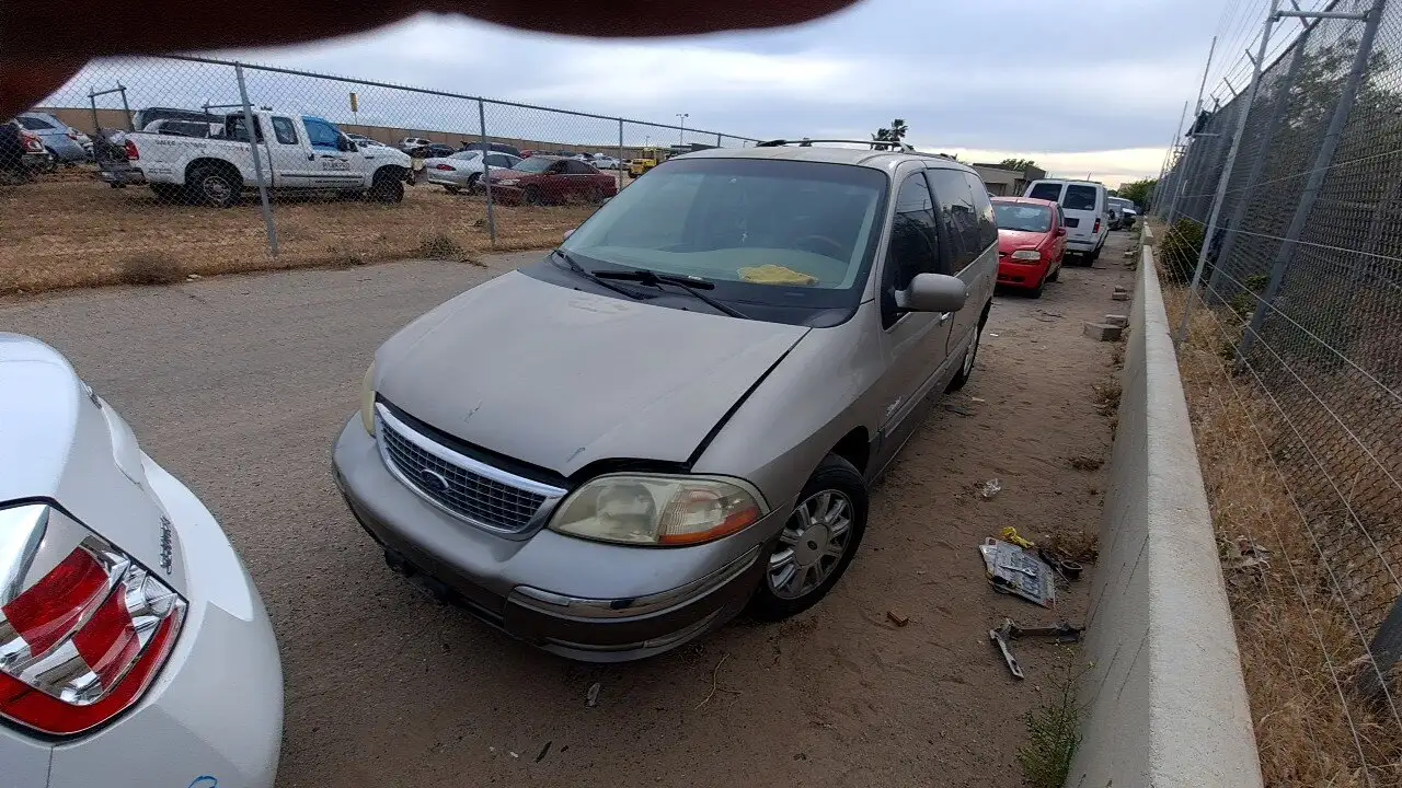 Photo of 2001 Ford Windstar