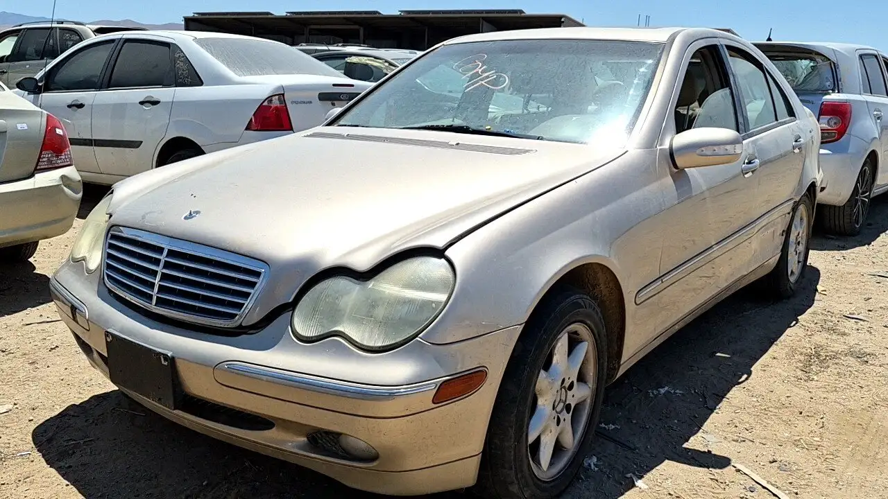 Photo of 2002 Mercedes-Benz C240