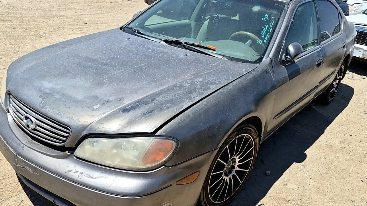 Photo of 2002 Infiniti I35