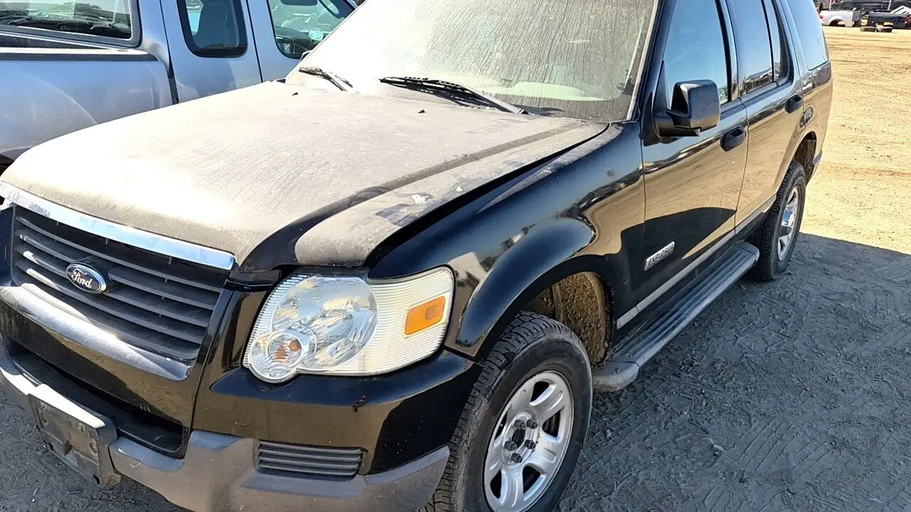 Photo of 2006 Ford Explorer