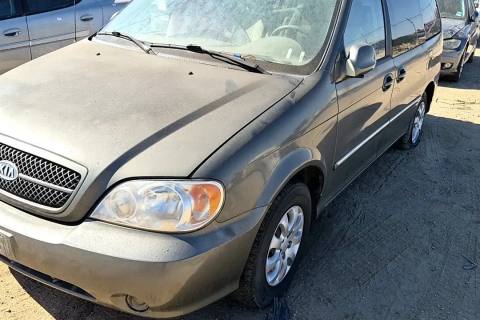 Photo of 2004 Kia Sedona