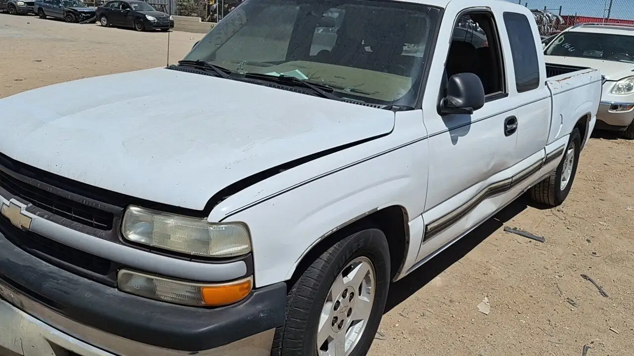 Photo of 2000 Chevrolet Silverado 1500