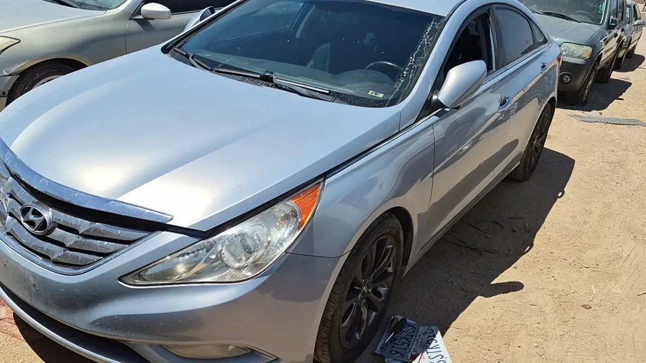 Photo of 2011 Hyundai Sonata