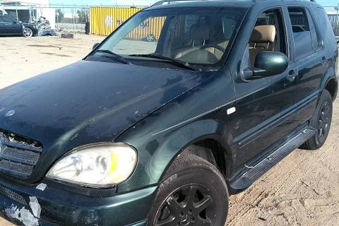 Photo of 2000 Mercedes-Benz Ml430