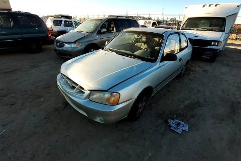 Photo of 2002 Hyundai Accent