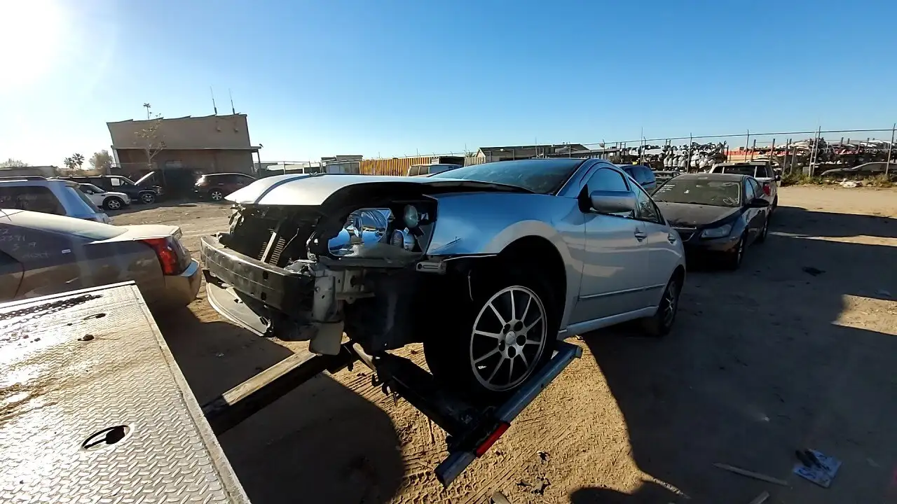 Photo of 2004 Mitsubishi Galant