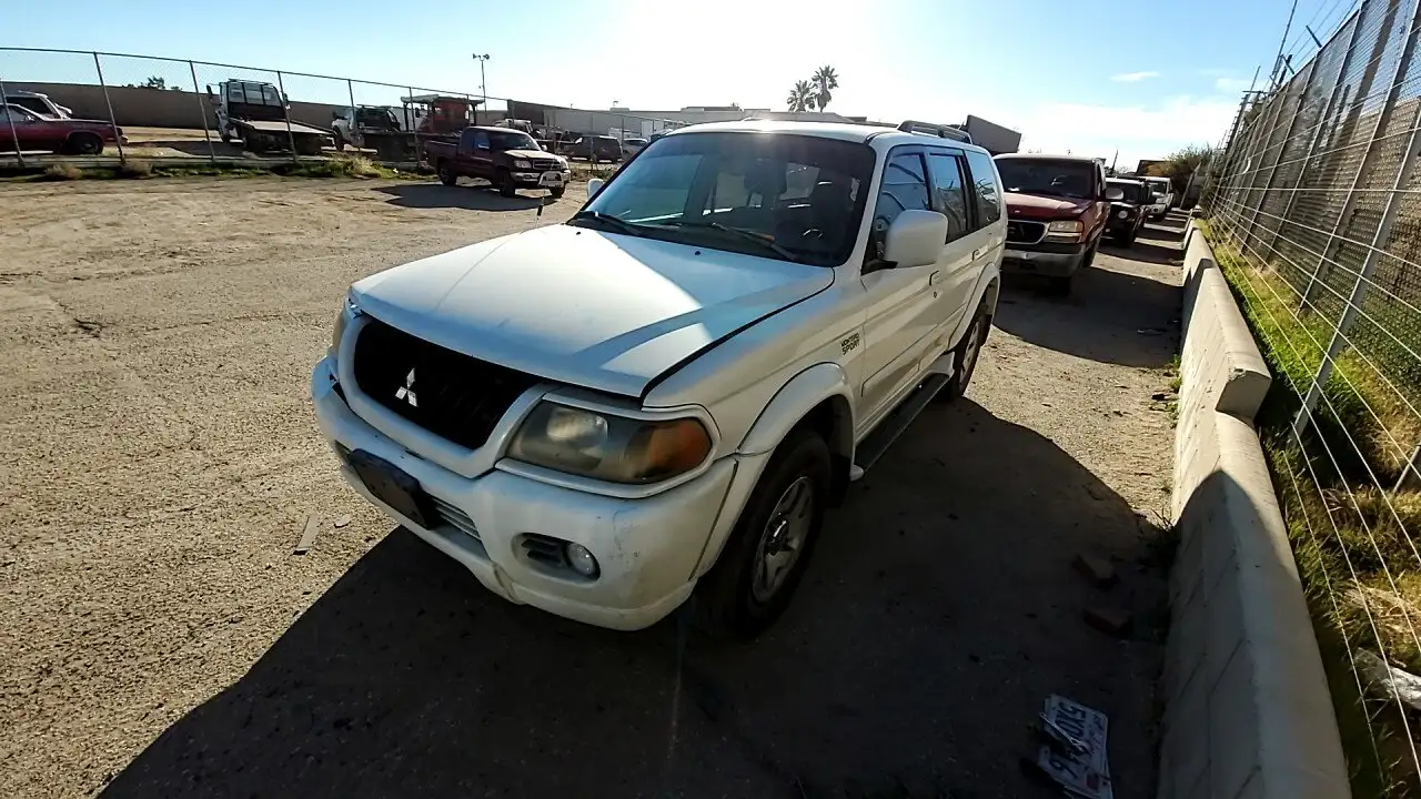 Photo of 2002 Mitsubishi Montero Sport