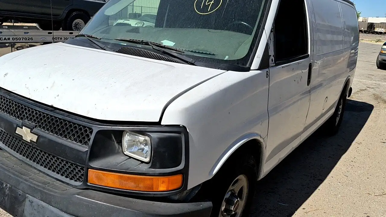 Photo of 2004 Chevrolet Express 1500
