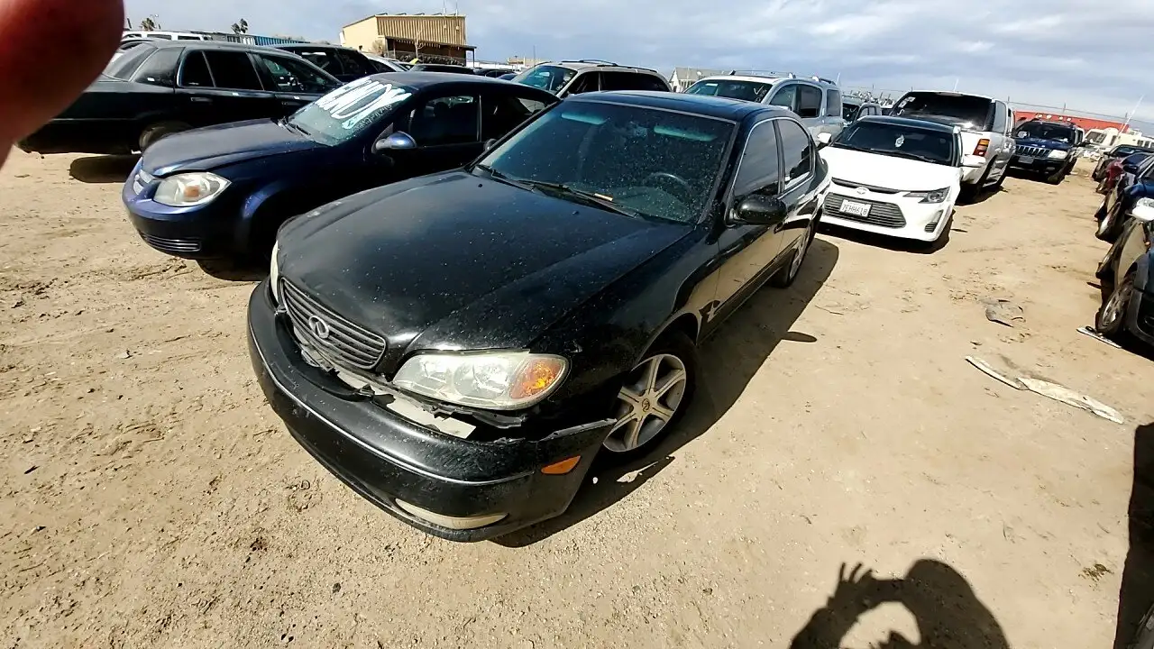 Photo of 2002 Infiniti I35
