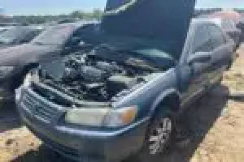 Photo of 2001 Toyota Camry